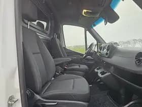 Mercedes-Benz Sprinter thumbnail 6