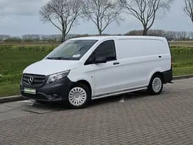 Mercedes-Benz Vito thumbnail 2