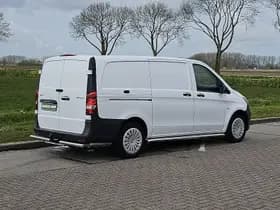 Mercedes-Benz Vito thumbnail 3