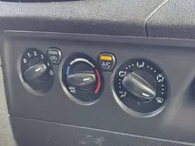 Ford Transit thumbnail 9