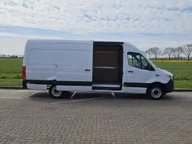 Mercedes-Benz Sprinter thumbnail 13