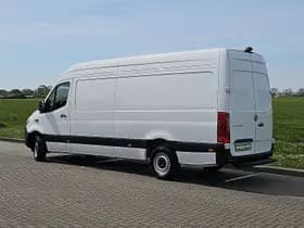 Mercedes-Benz Sprinter thumbnail 5