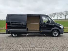 Mercedes-Benz Sprinter thumbnail 13