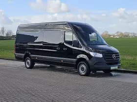 Mercedes-Benz Sprinter thumbnail 4