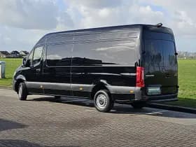 Mercedes-Benz Sprinter thumbnail 5