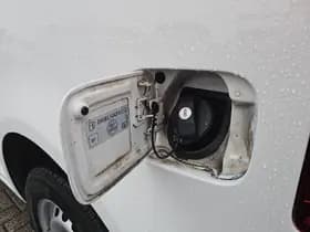 Volkswagen Caddy thumbnail 15