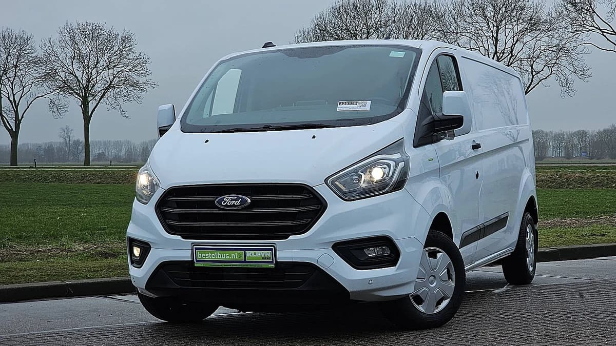 Ford Transit — foto 1