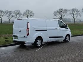 Ford Transit thumbnail 3