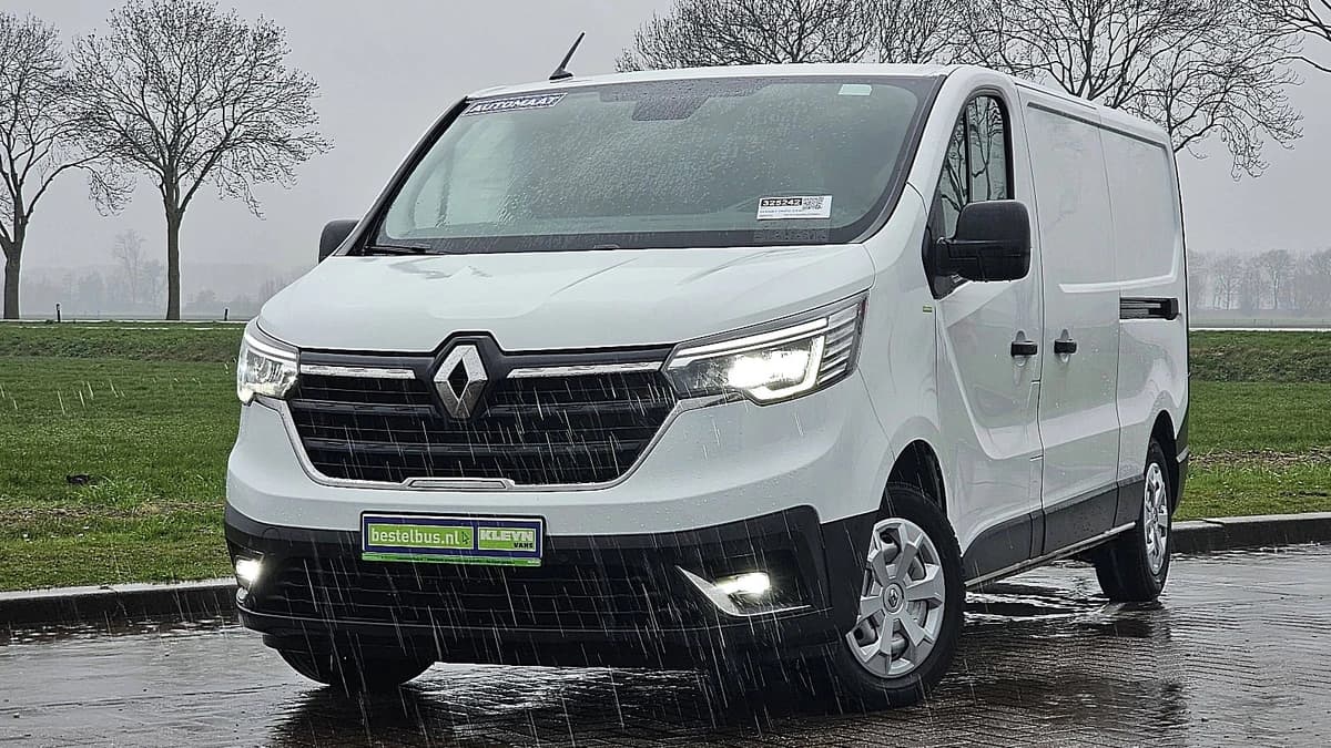 Renault Trafic — foto 1