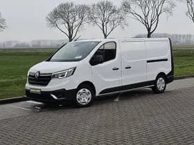 Renault Trafic thumbnail 2