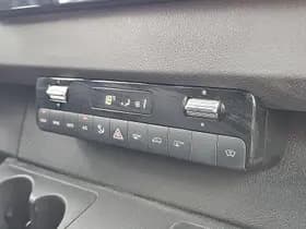 Mercedes-Benz Sprinter thumbnail 9