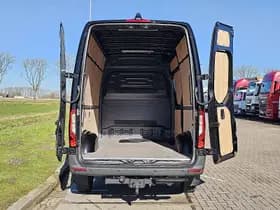 Mercedes-Benz Esprinter thumbnail 14