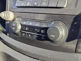 Mercedes-Benz Vito thumbnail 9