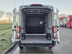 Ford Transit thumbnail 12