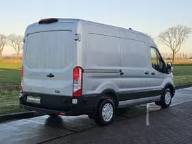Ford Transit thumbnail 3