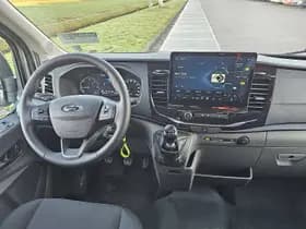 Ford Transit thumbnail 7