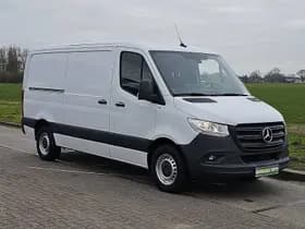 Mercedes-Benz Sprinter thumbnail 4