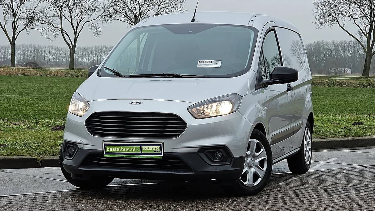 Ford Transit — foto 1