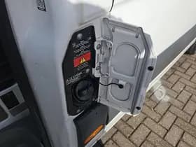 Mercedes-Benz Sprinter thumbnail 17