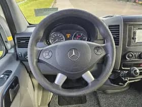 Mercedes-Benz Sprinter thumbnail 10