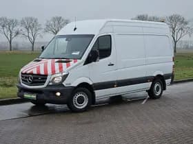 Mercedes-Benz Sprinter thumbnail 2