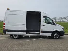 Mercedes-Benz Sprinter thumbnail 14