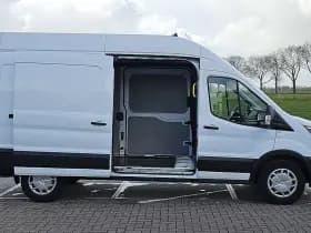 Ford Transit thumbnail 14