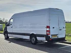 Mercedes-Benz Sprinter thumbnail 5