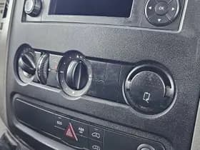 Mercedes-Benz Sprinter thumbnail 9