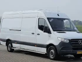 Mercedes-Benz Sprinter thumbnail 4