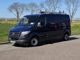 Mercedes-Benz Sprinter thumbnail 2