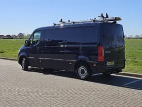 Mercedes-Benz Sprinter thumbnail 5