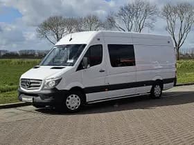 Mercedes-Benz Sprinter thumbnail 2