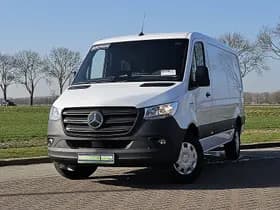 Mercedes-Benz Esprinter