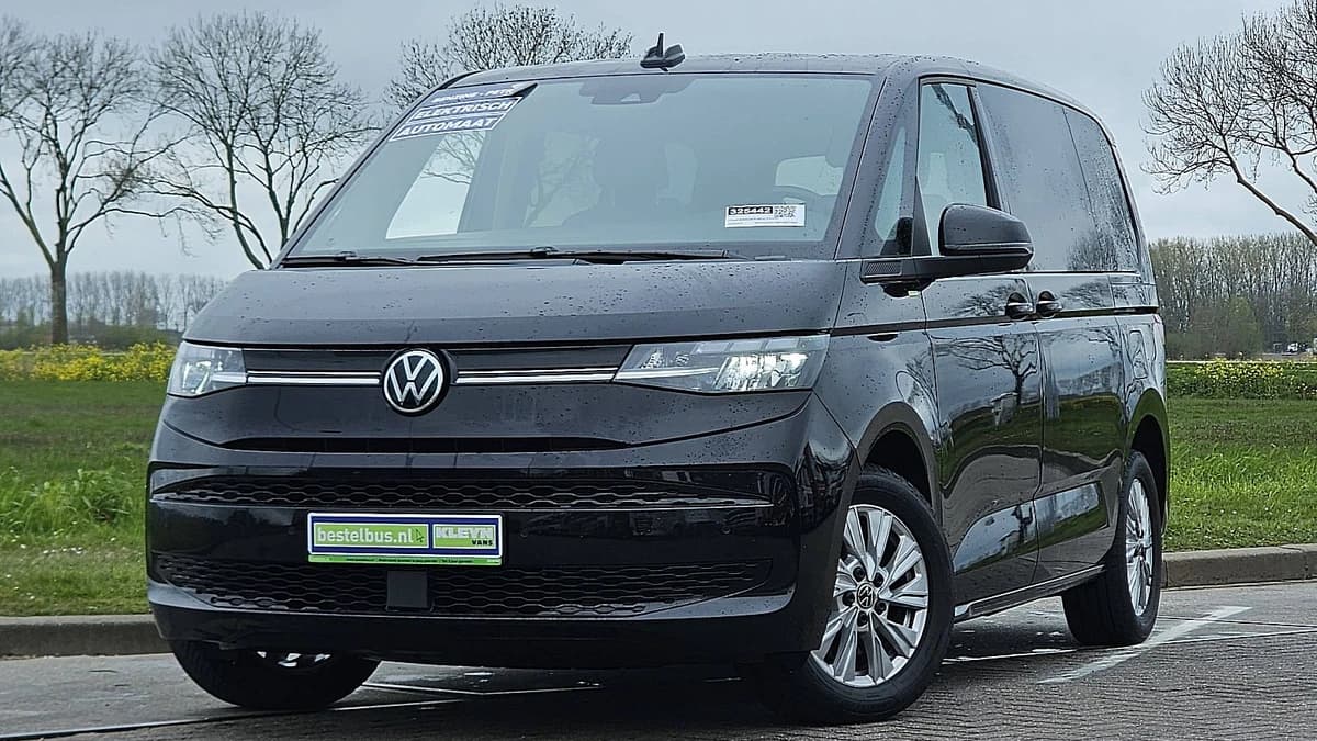 Volkswagen Multivan — foto 1