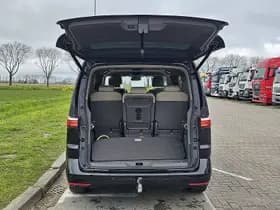 Volkswagen Multivan thumbnail 13