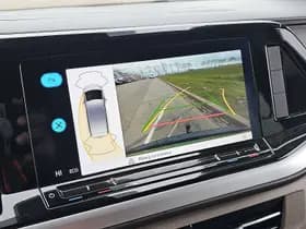 Volkswagen Multivan thumbnail 23