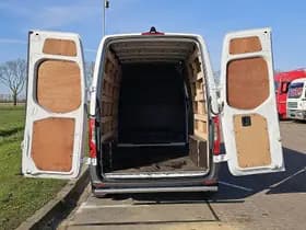 Mercedes-Benz Sprinter thumbnail 12