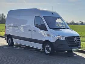 Mercedes-Benz Sprinter thumbnail 4