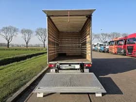 Mercedes-Benz Sprinter thumbnail 13