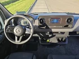 Mercedes-Benz Sprinter thumbnail 7