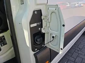 Mercedes-Benz Sprinter thumbnail 19