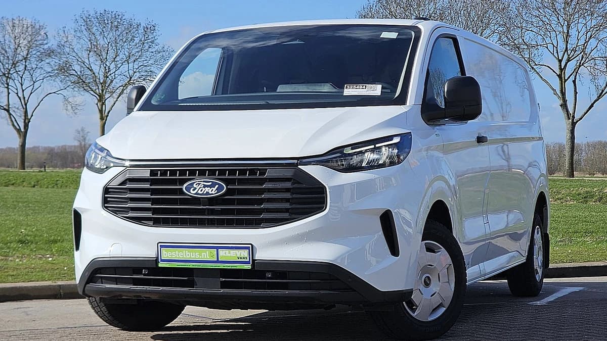 Ford Transit — foto 1