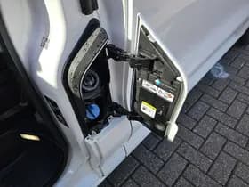 Ford Transit thumbnail 17