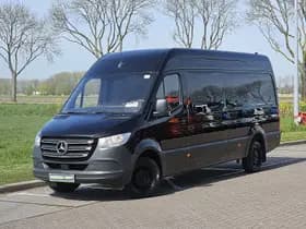 Mercedes-Benz Sprinter thumbnail 2