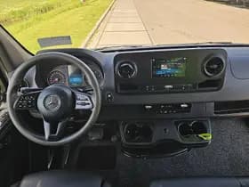 Mercedes-Benz Sprinter thumbnail 7