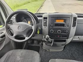 Mercedes-Benz Sprinter thumbnail 7