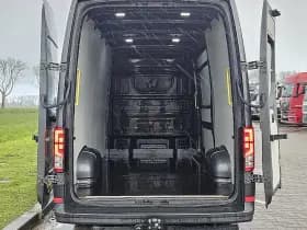 Volkswagen Crafter thumbnail 13