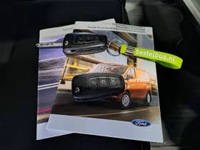 Ford Transit thumbnail 12