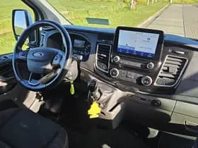 Ford Transit thumbnail 7